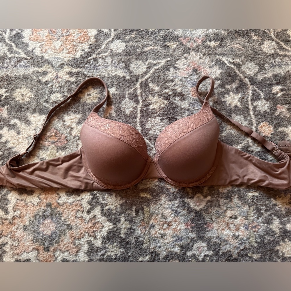 Victoria's Secret Perfect Shape Lace Bra